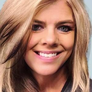 Meet your Posher, Corrie